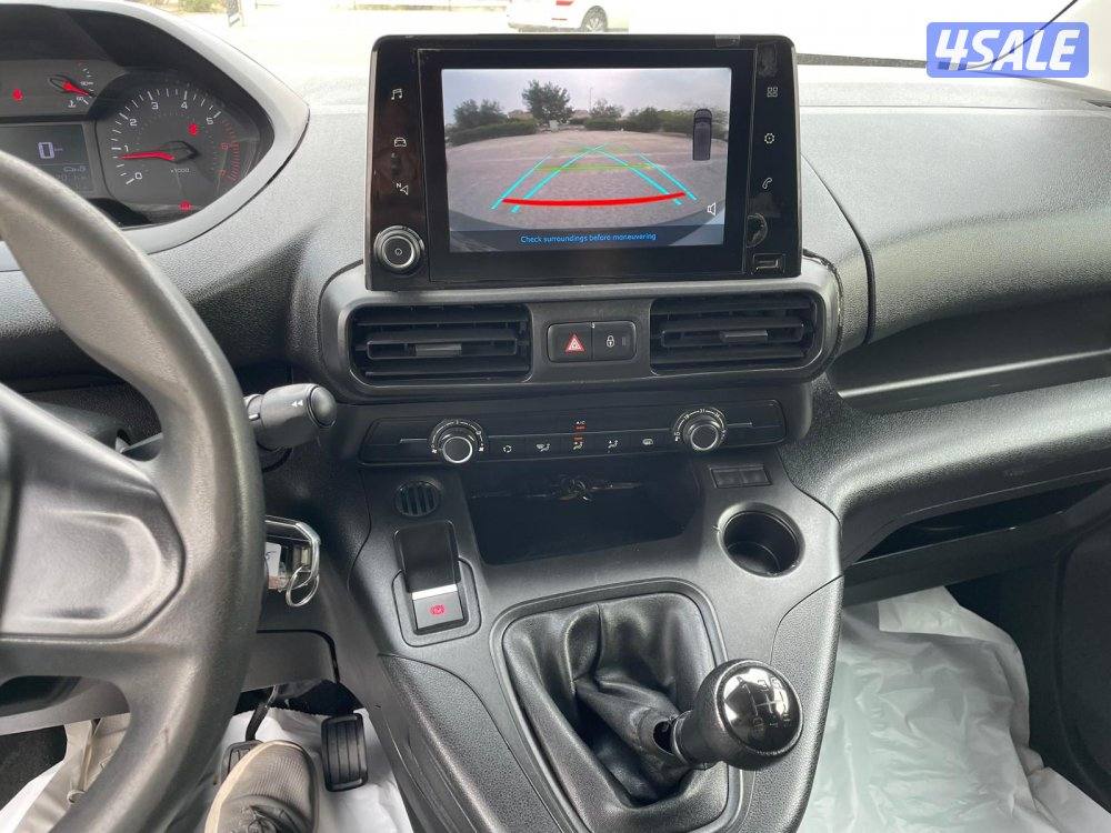 بيجو بارتنر 202312