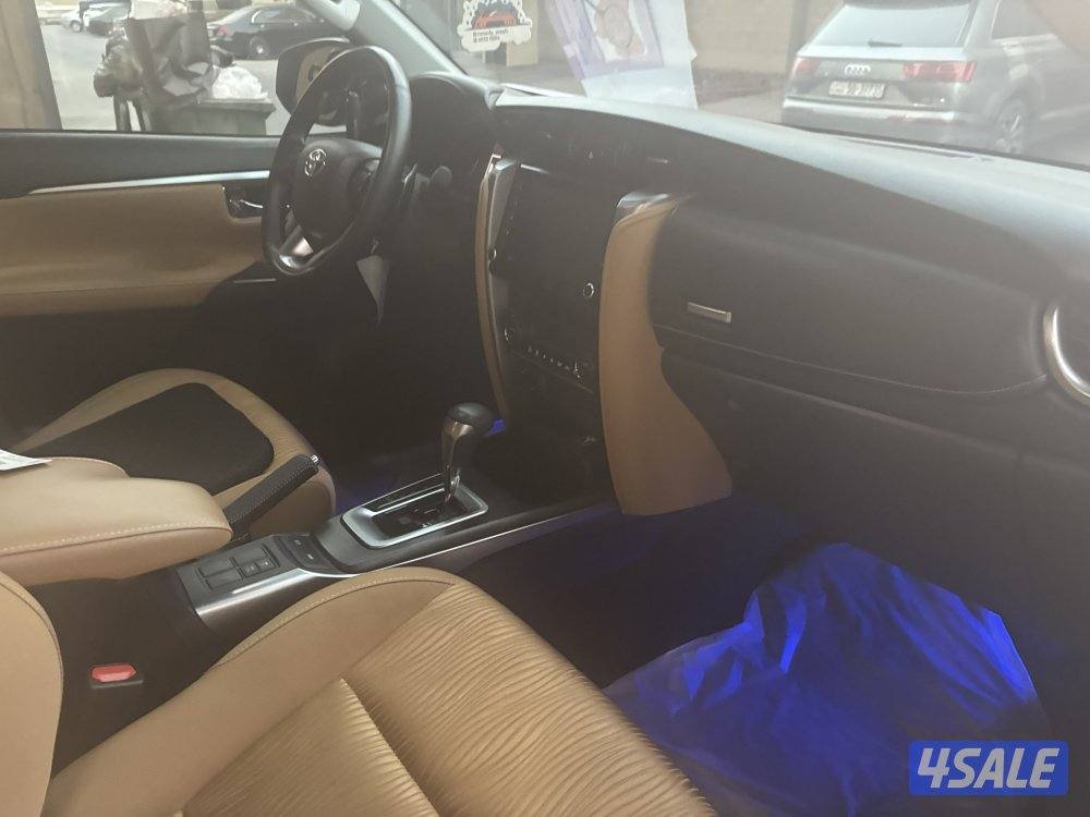 للبيع تويوتا فورتنر موديل ٢٠٢٣ ماشي ٤٧ الف5