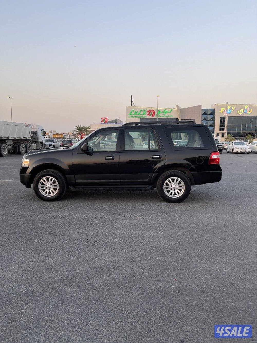 للبيع اكسبدشن ٢٠١١ صبغ الوكاله0