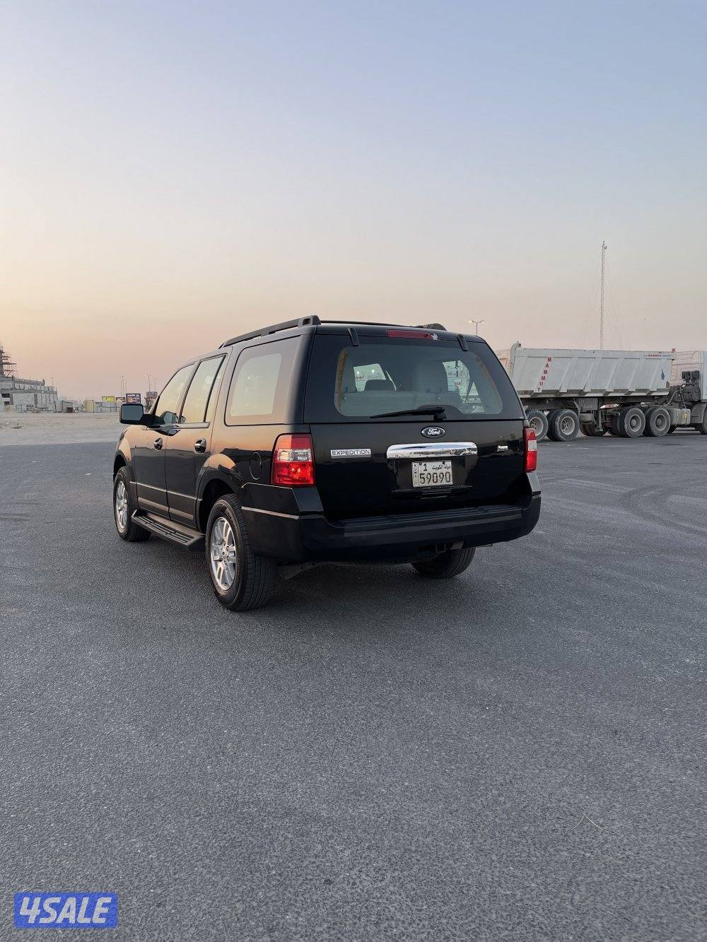 للبيع اكسبدشن ٢٠١١ صبغ الوكاله3