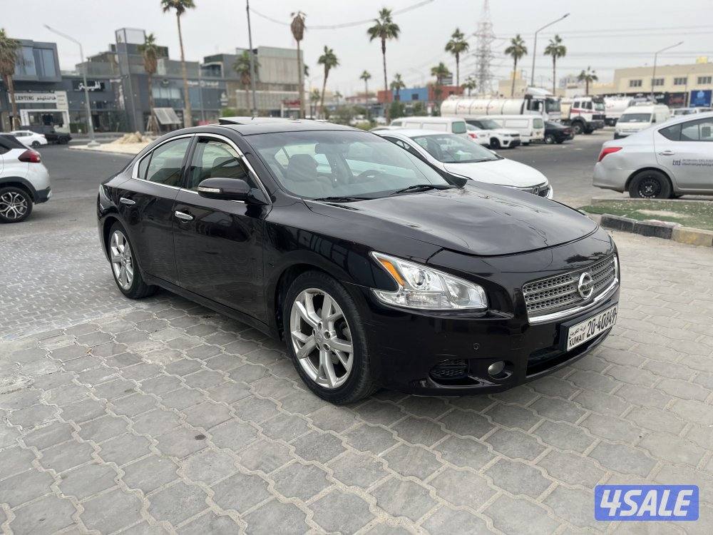 للبيع ماكسيما موديل20122