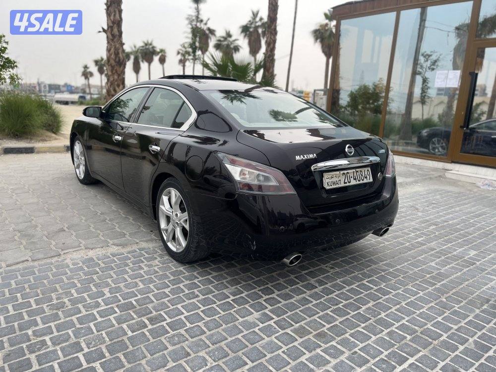 للبيع ماكسيما موديل20124