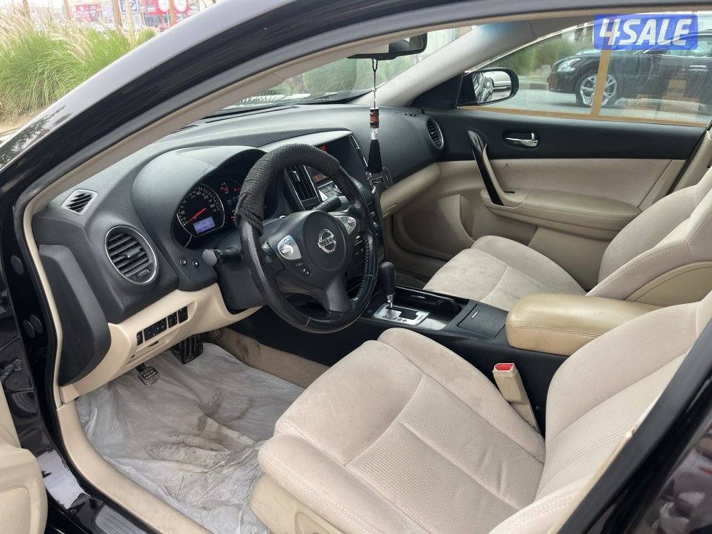 للبيع ماكسيما موديل20127