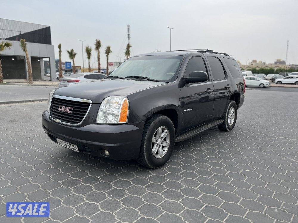 للبيع يركن موديل2011 ماشي2500