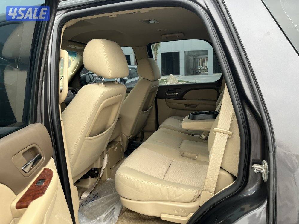 للبيع يركن موديل2011 ماشي2503