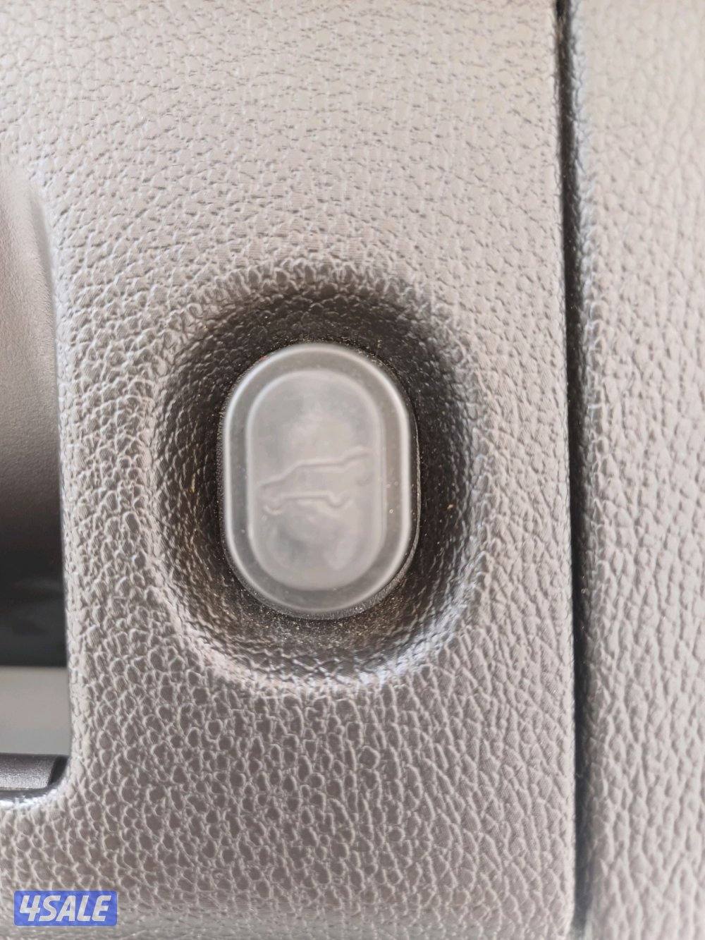 للبيع يوكن SLT /201611