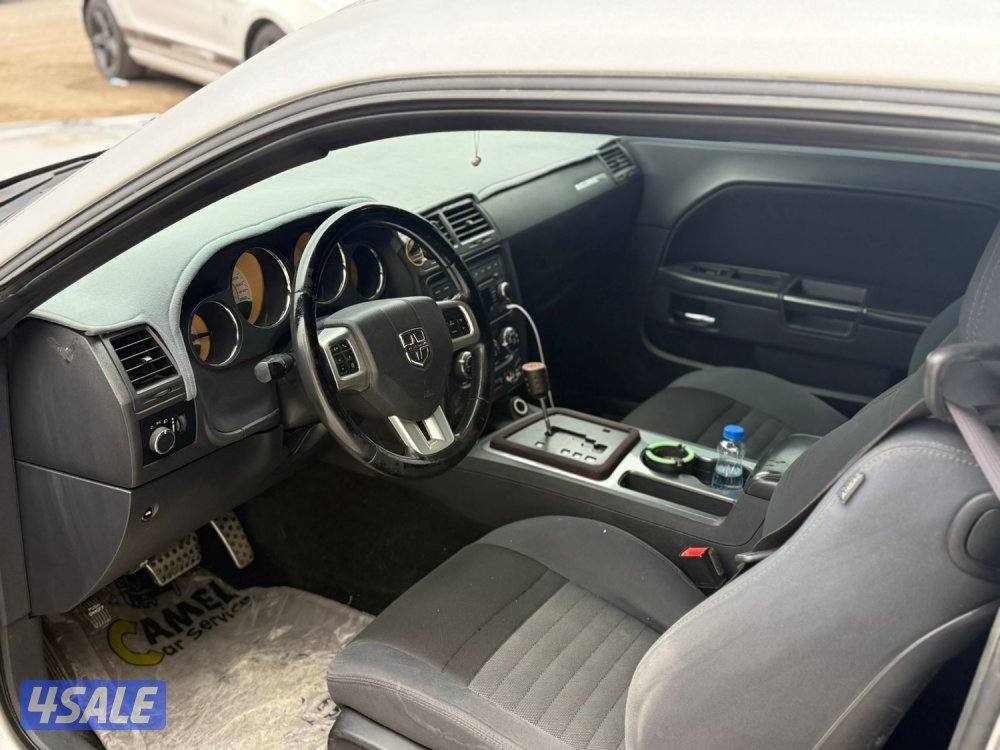 للبيع تشالنجر 20135