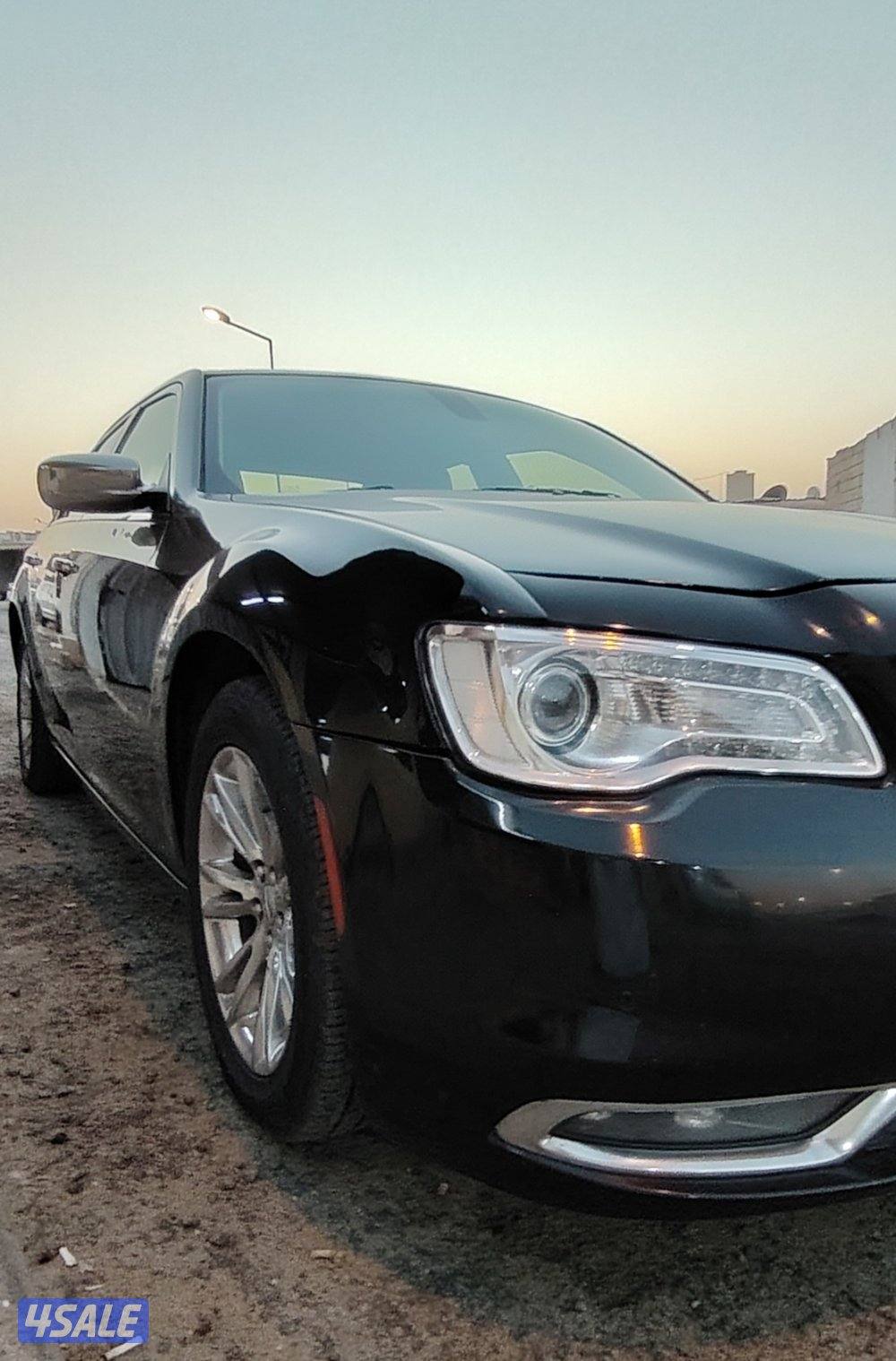كرايزلر 300 C 20190
