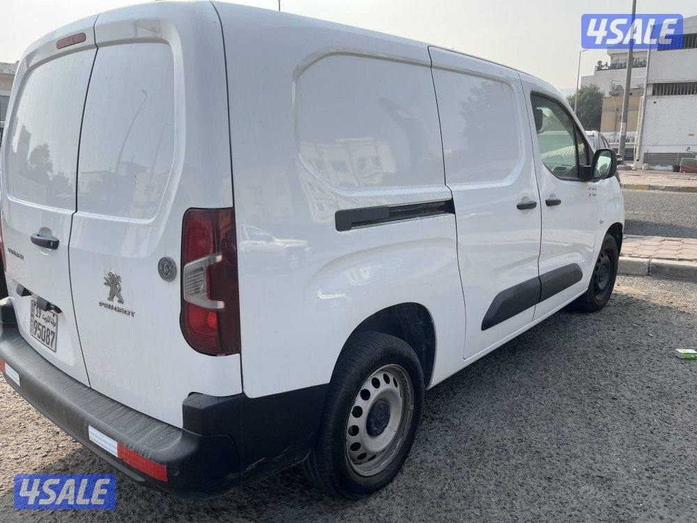 للبيع بيجو بارتنر ٢٠٢٢3