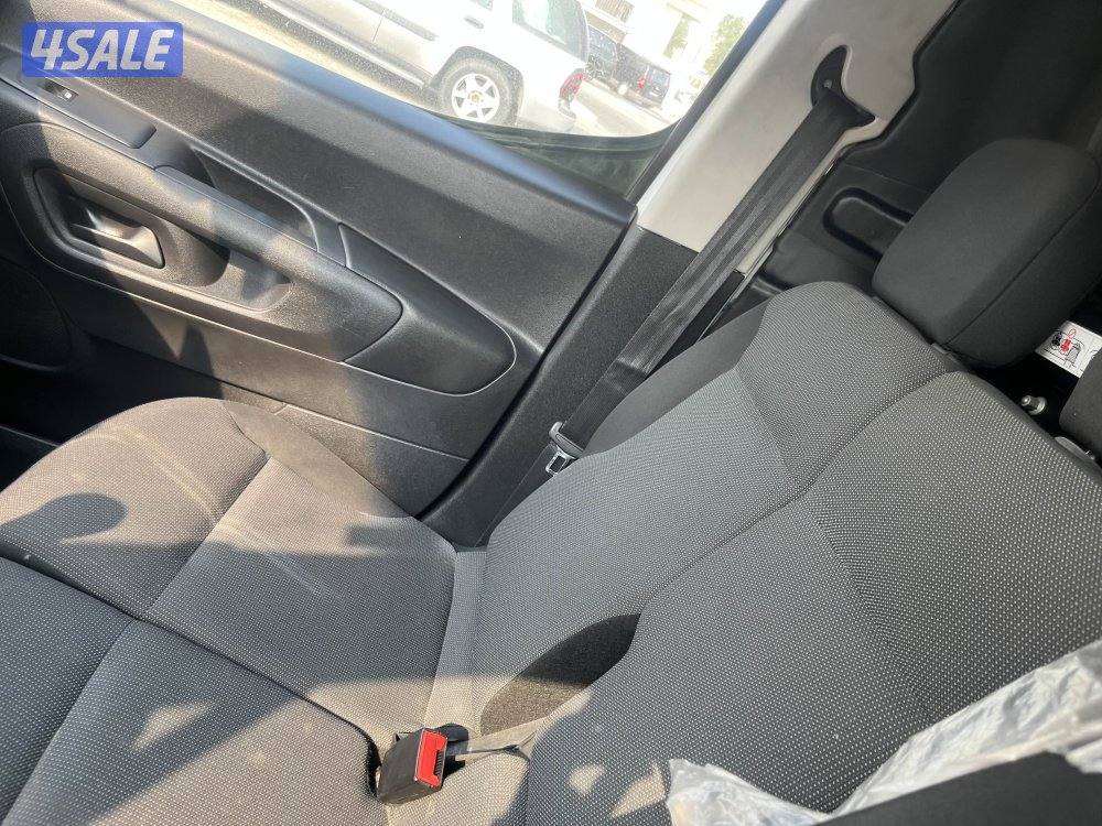للبيع بيجو بارتنر ٢٠٢٢7