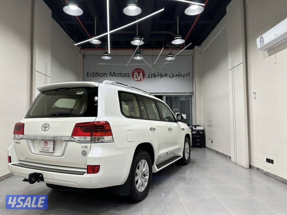 لاندكروزر GXR3