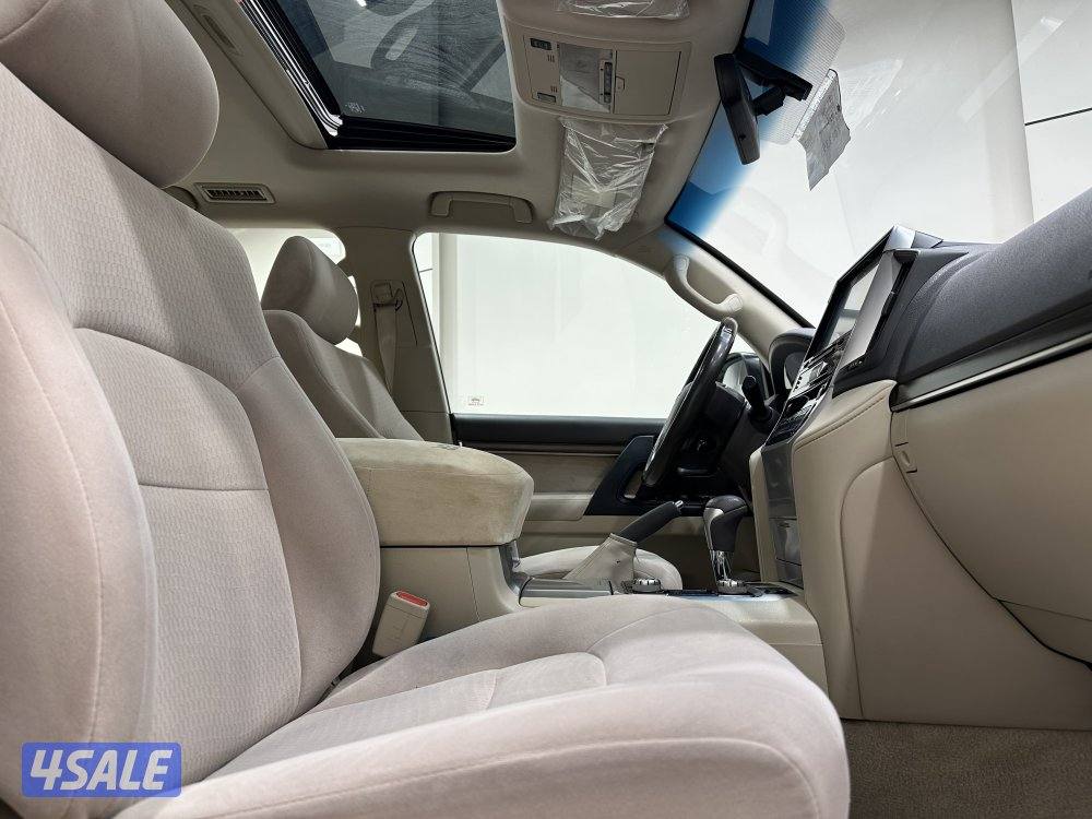 لاندكروزر GXR4