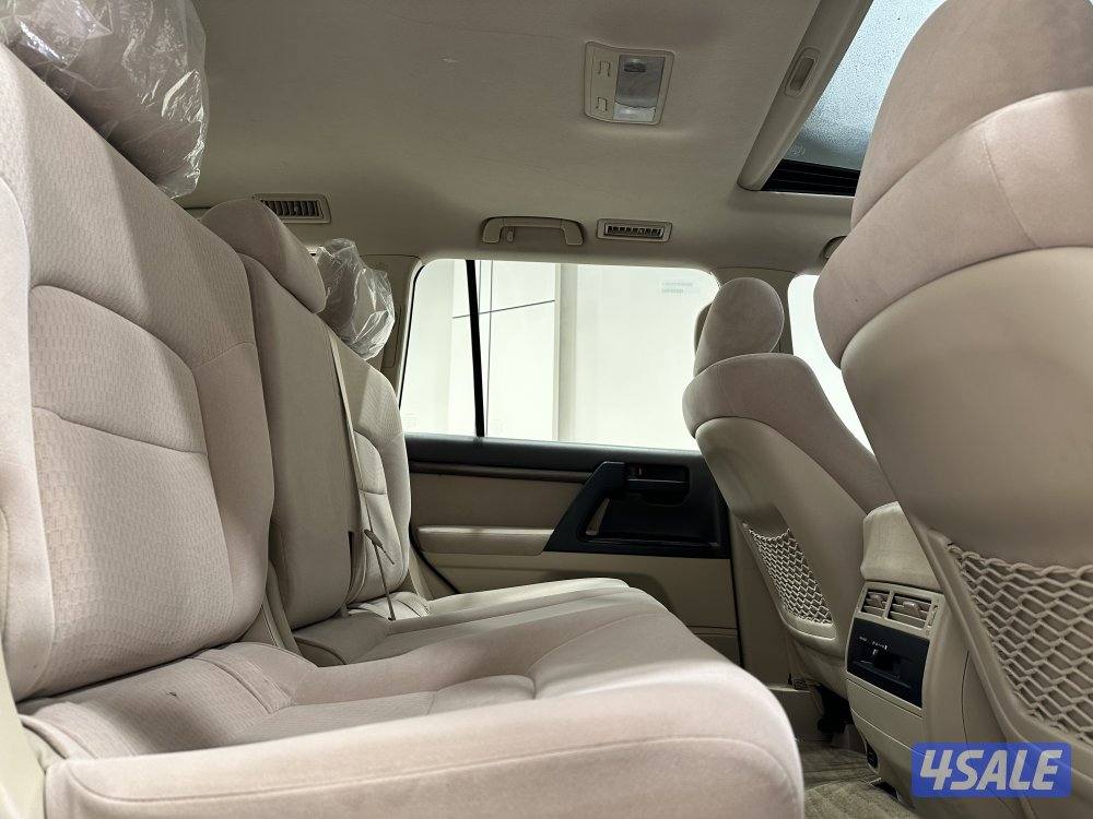 لاندكروزر GXR6