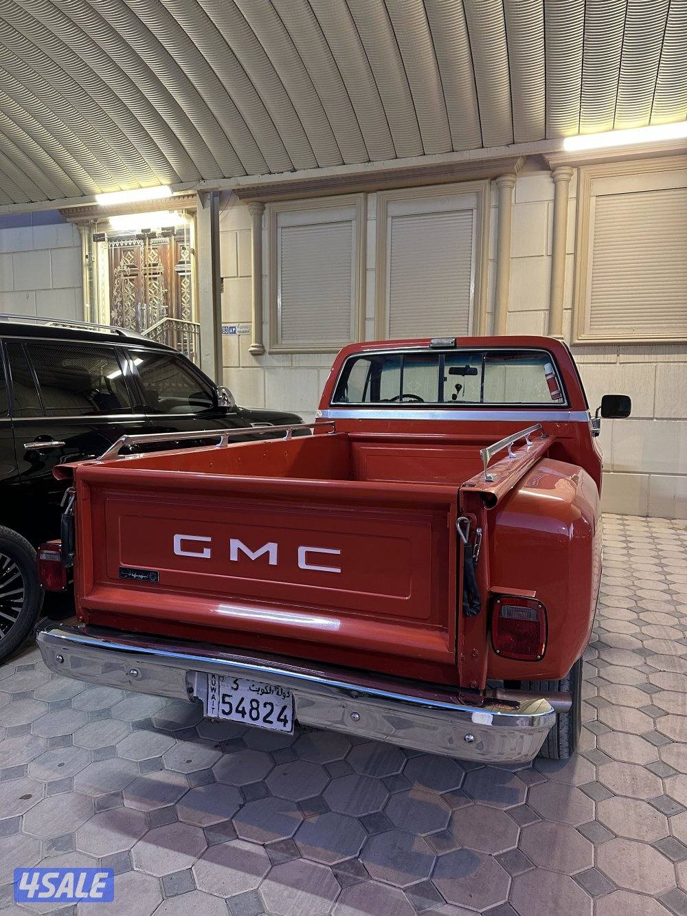 وانيت بهبهاني 841