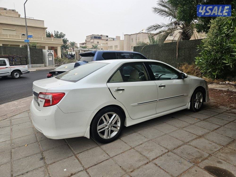 كامري glx / 20132