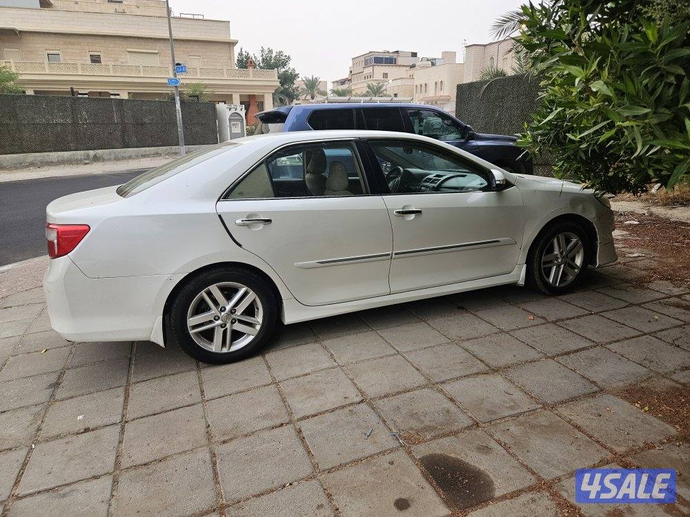 كامري glx / 20135