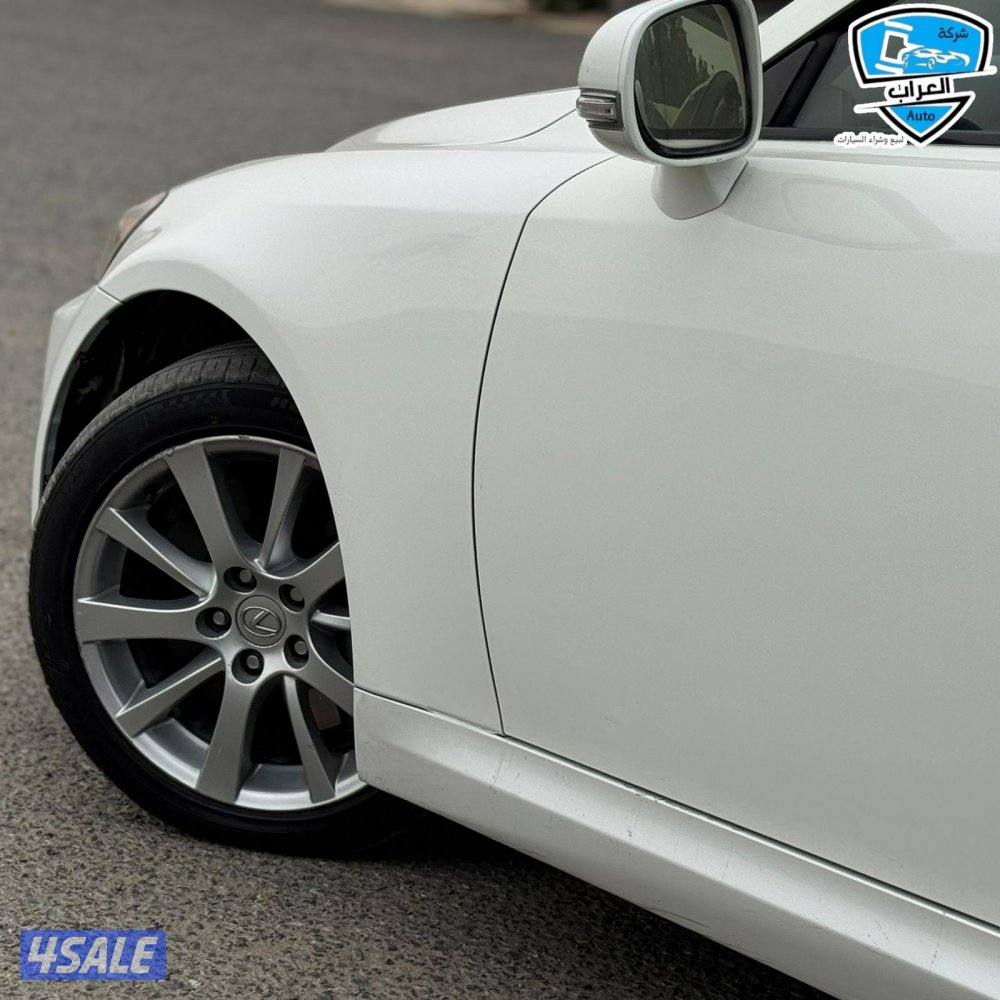 لكزس IS300C 2011 كشف4