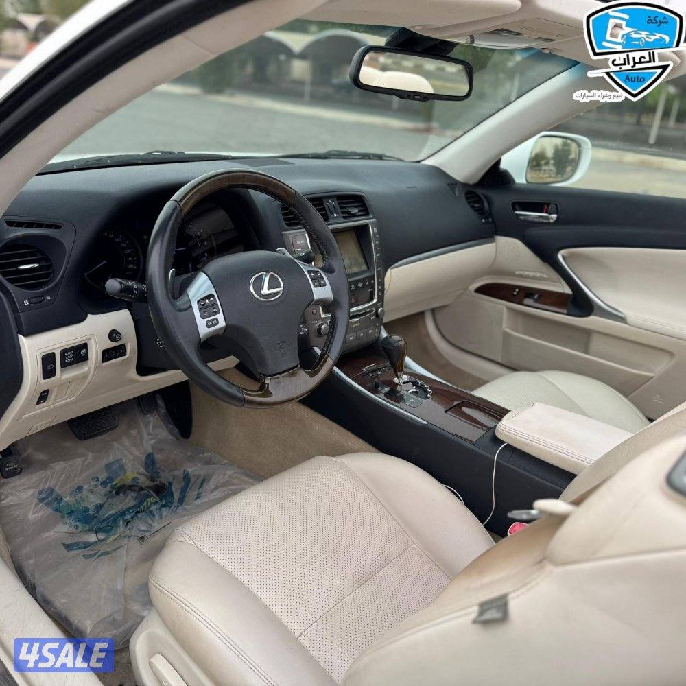 لكزس IS300C 2011 كشف6