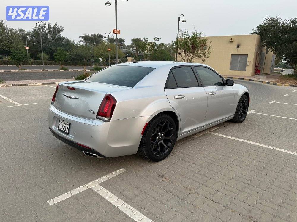 كرايزلر S300 موديل 20214