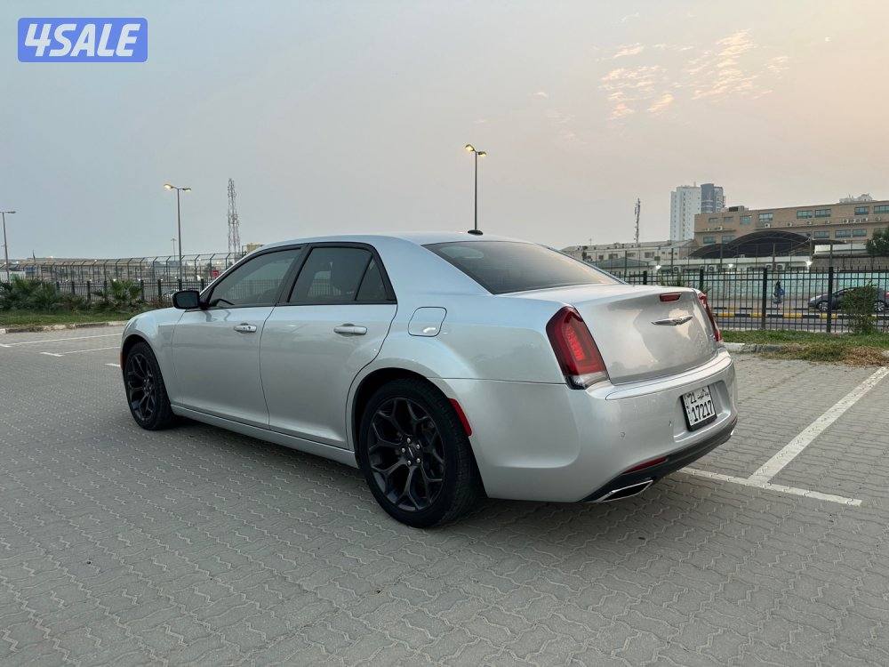 كرايزلر S300 موديل 20216