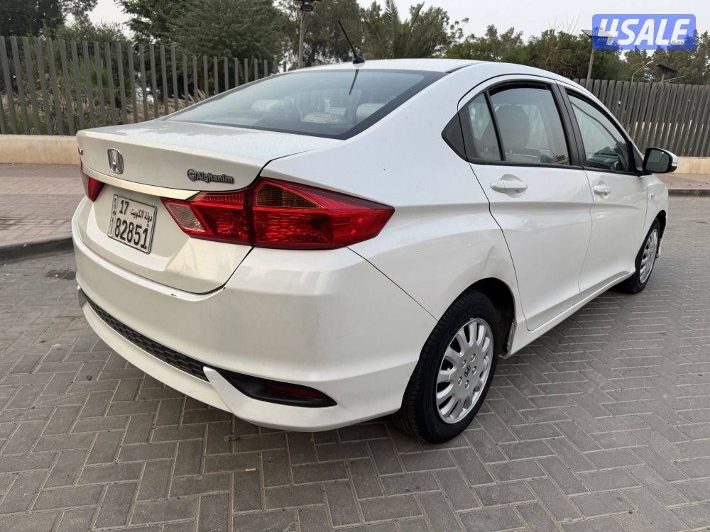 سيتي موديل ٢٠٢٠ بحاله ممتازه عداد ٩٥ الف1