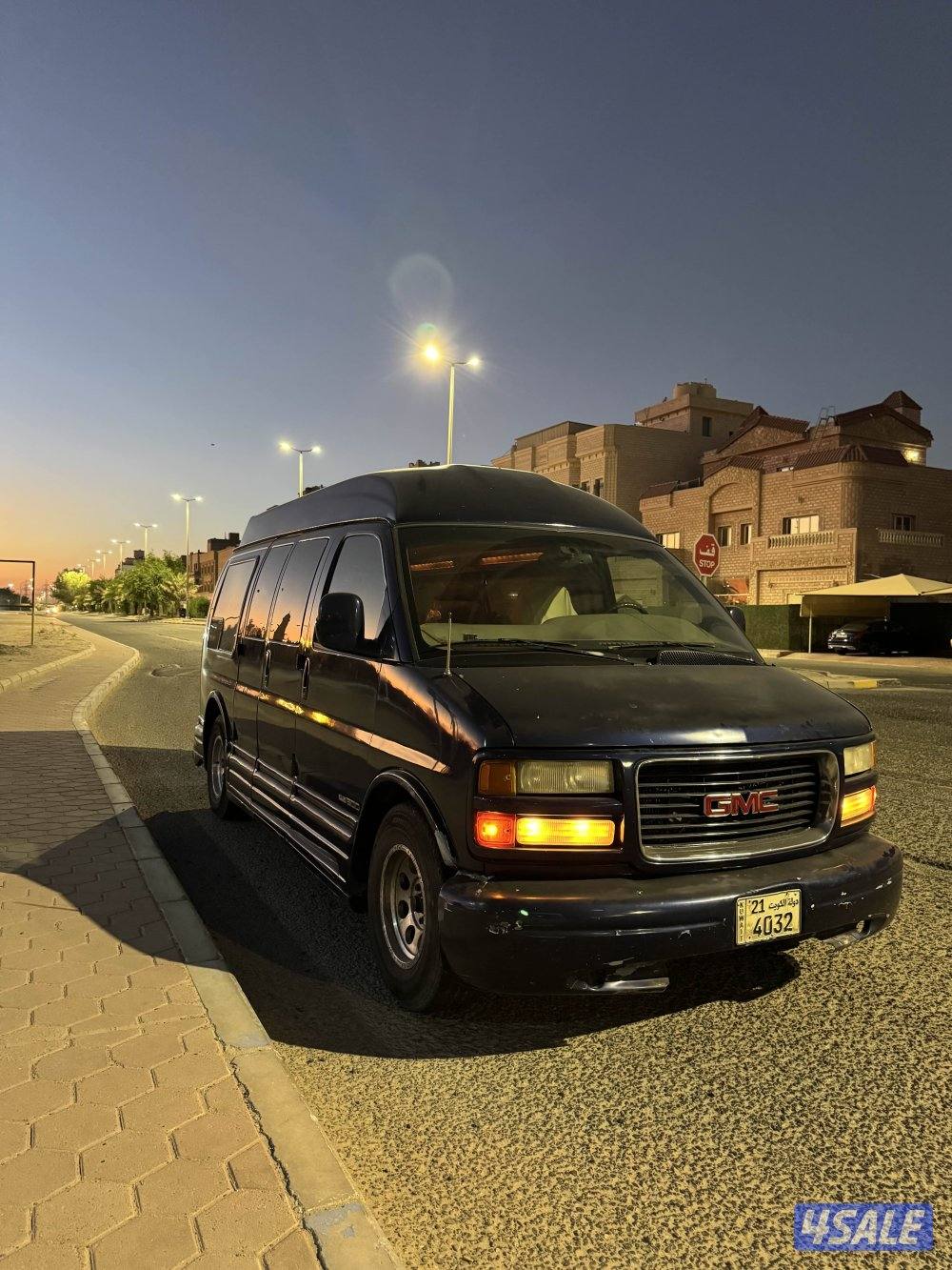 2000 فان سقف عالي2