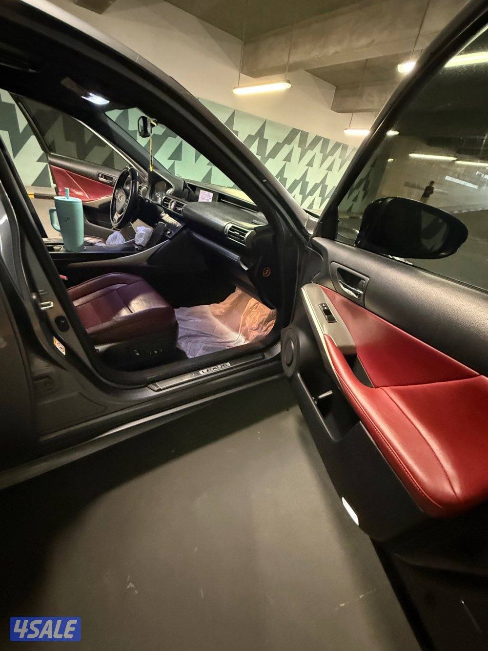 لكزسIS350 F-SPORT10