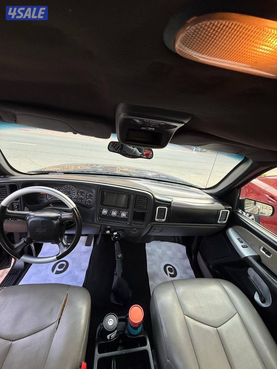 للبيع وانيت سلفرادو مخصر4