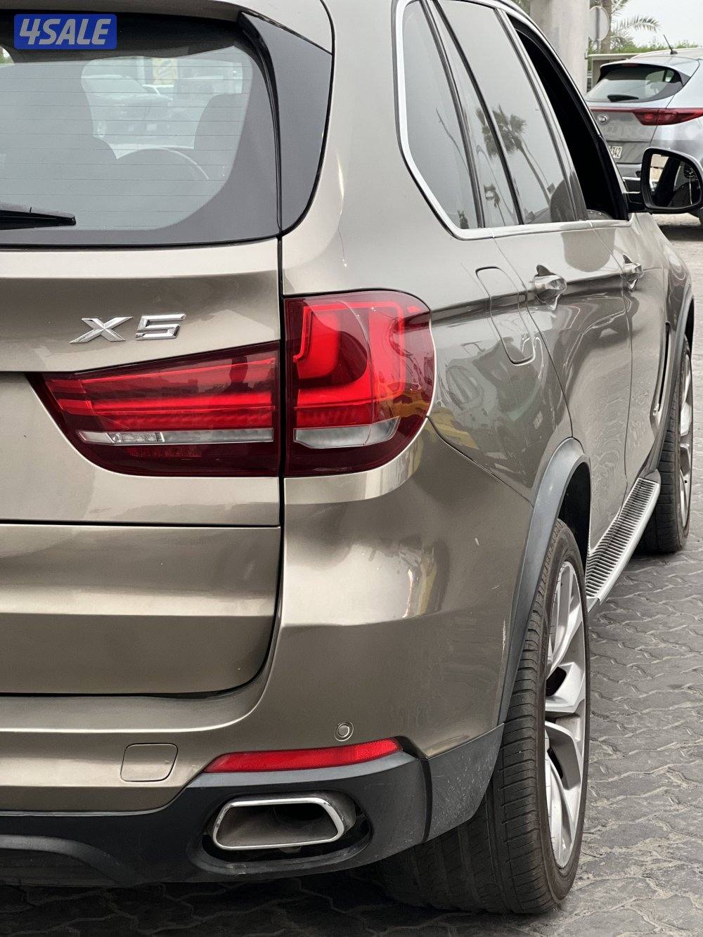 للبيع بي ام دبليو بحالة ممتازة1