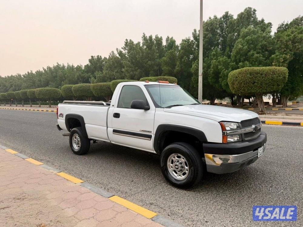 للبيع سلفرادو ٢٠٠٣ hd دبل قير4