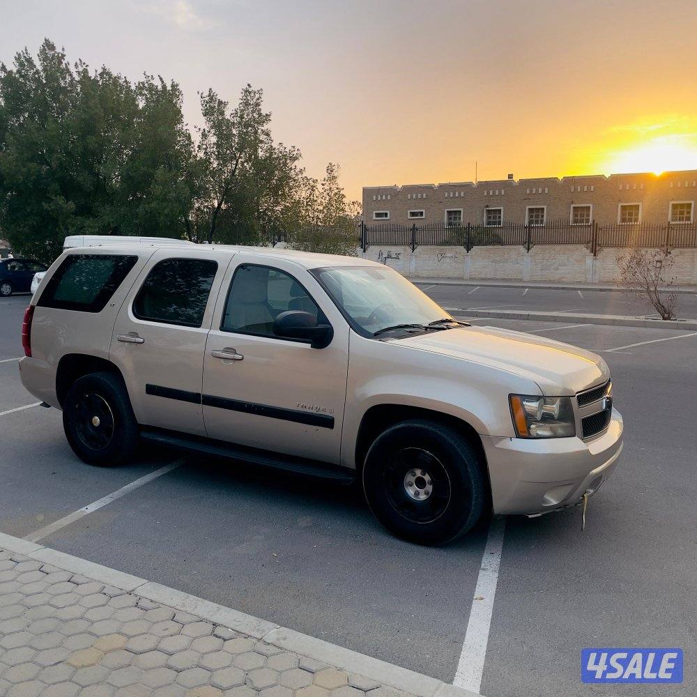 تاهو ٢٠٠٩ ذهبي LT3