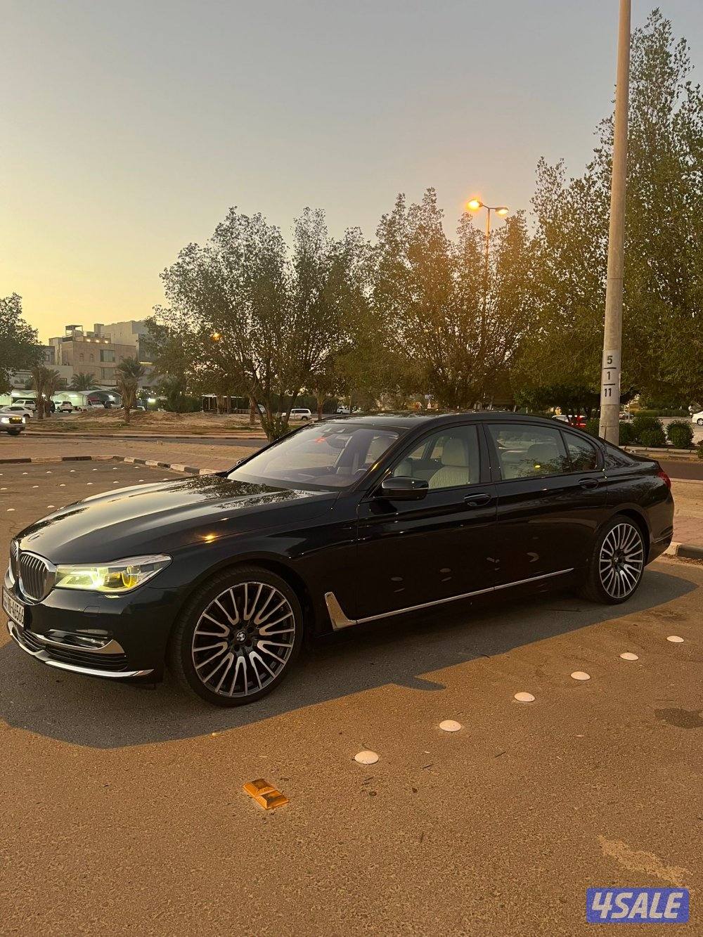 للبيع BMW-Li -7504