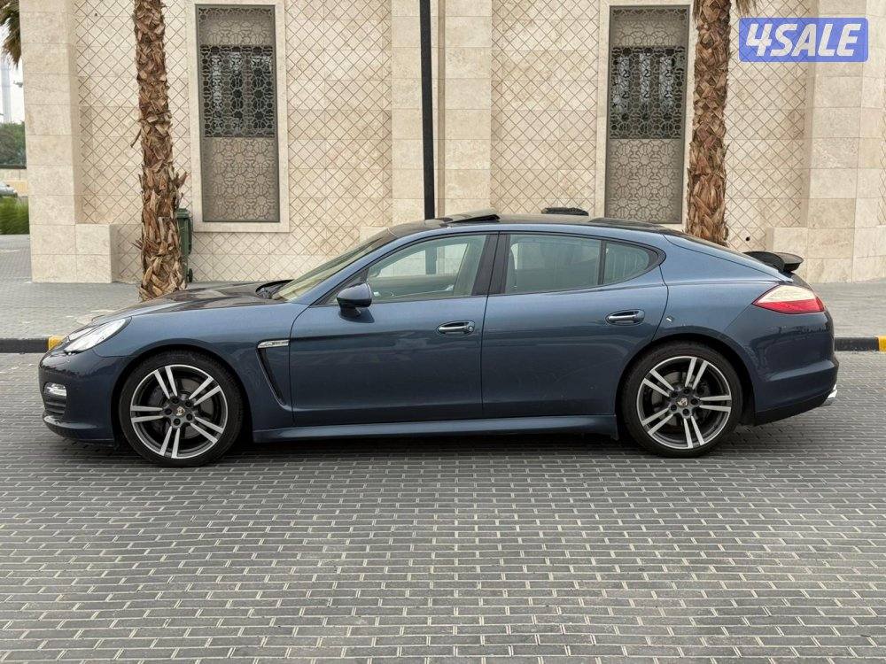 للبيع بورش بانوميرا1