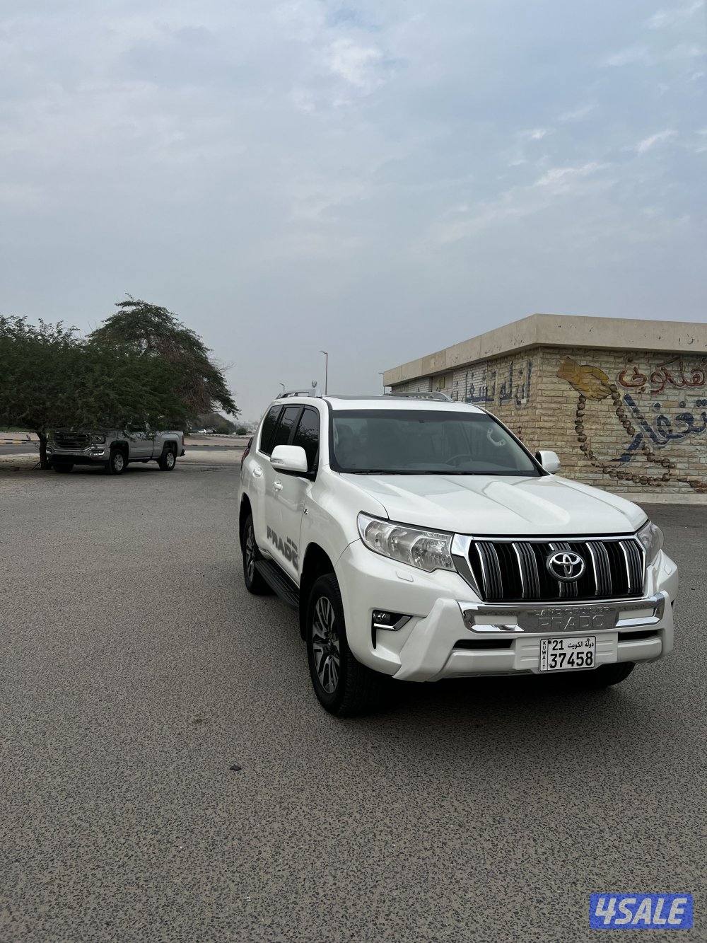 بيعه سريعه برادو 2022 ماشي 44الف1