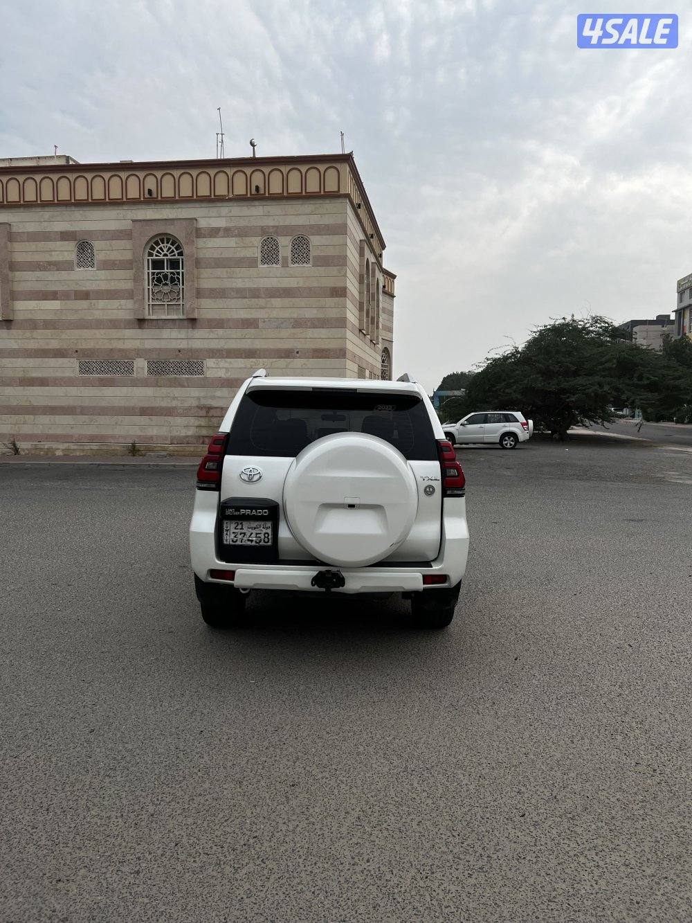 بيعه سريعه برادو 2022 ماشي 44الف6