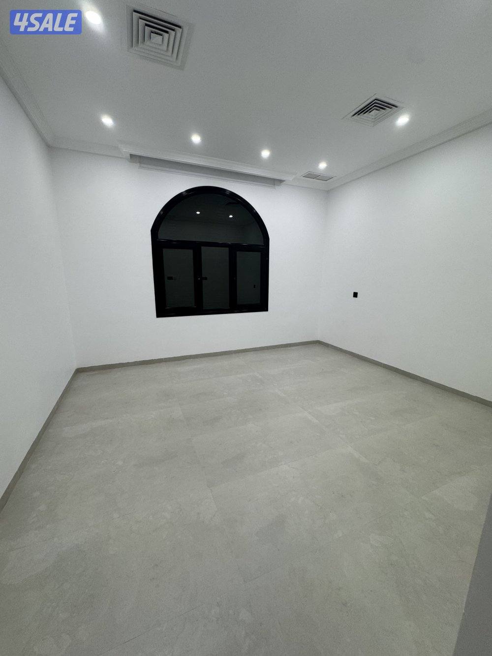 للايجار شقه بالمطلاع n70