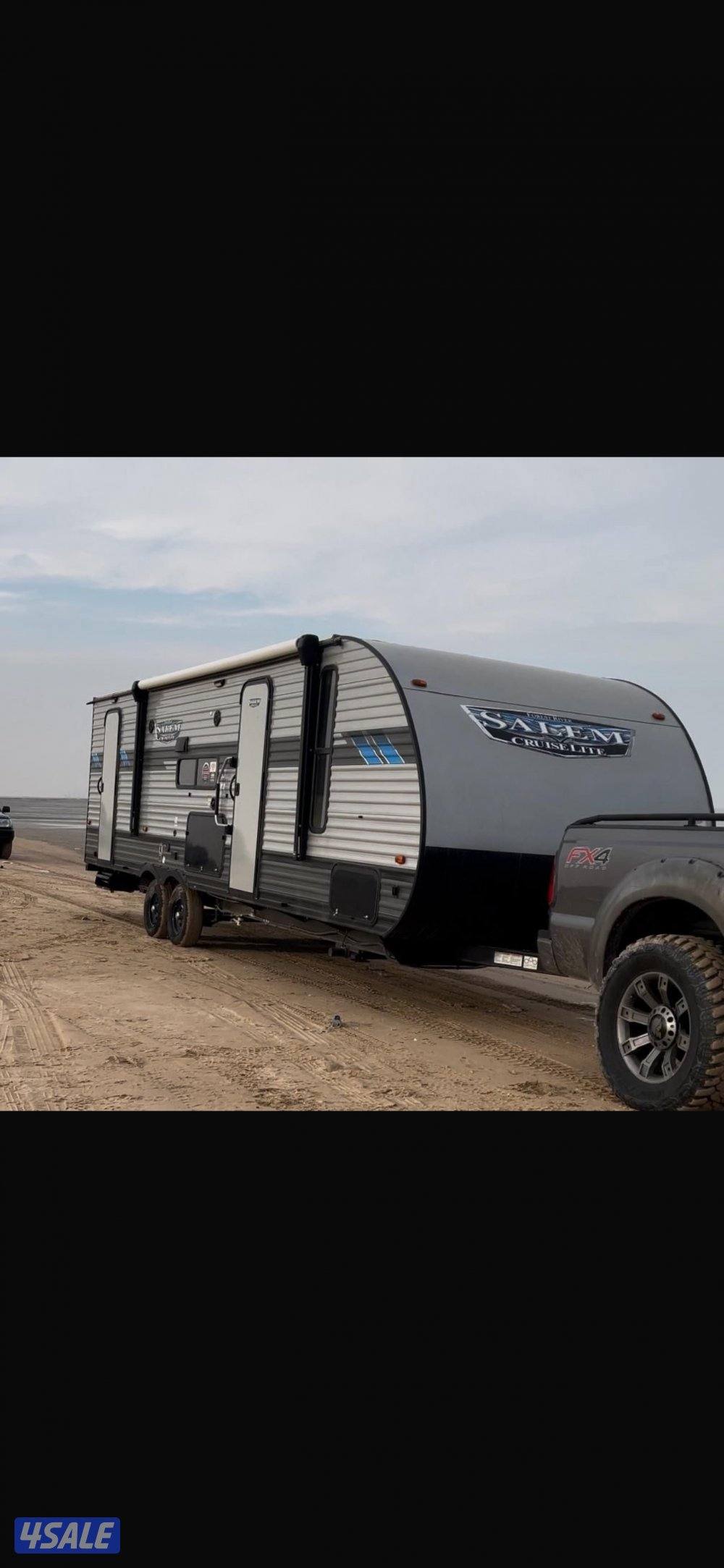 للبيع كرفان امريكي 32 قدم4