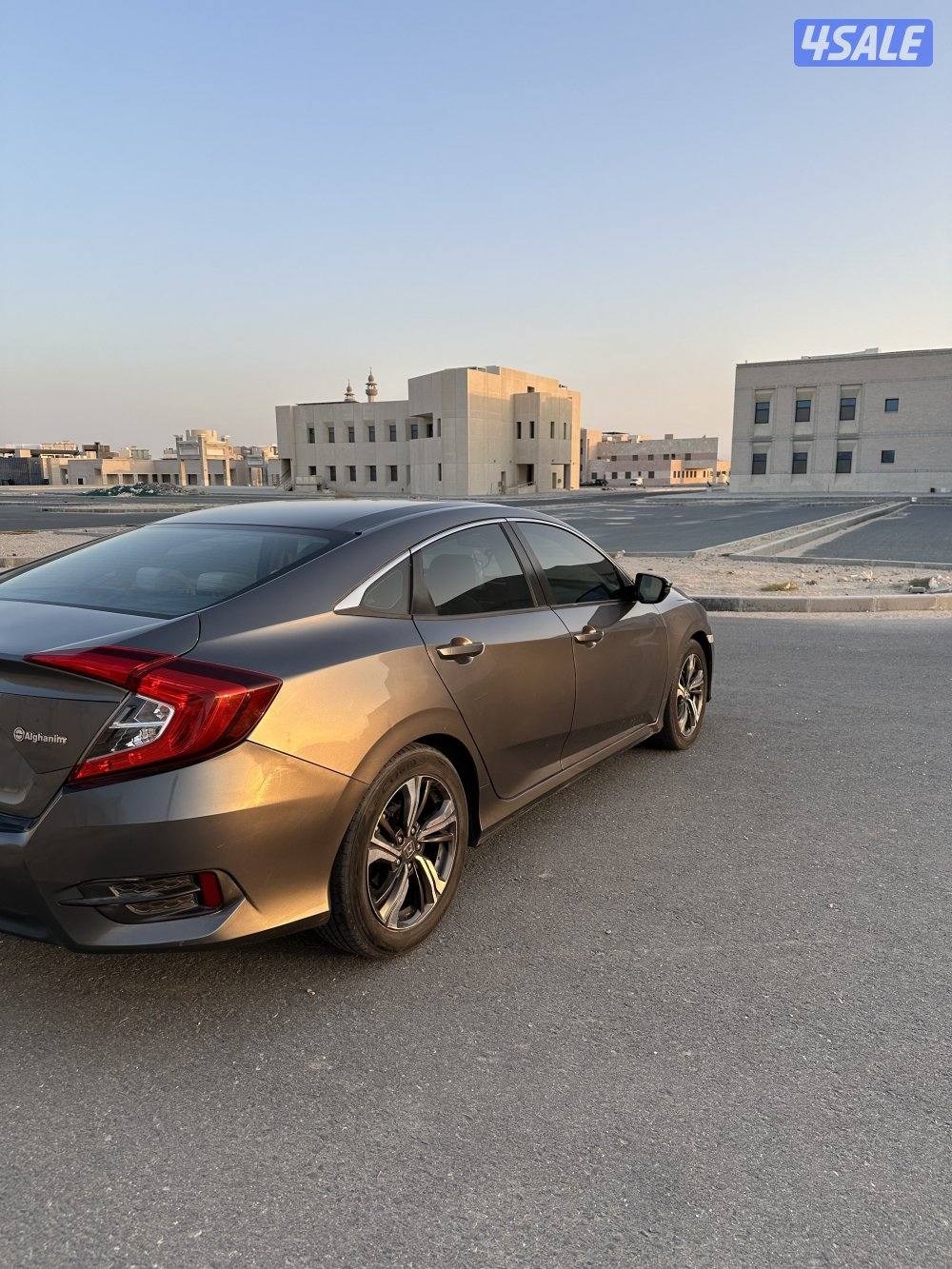 للبيع هوندا سيفيك 20193