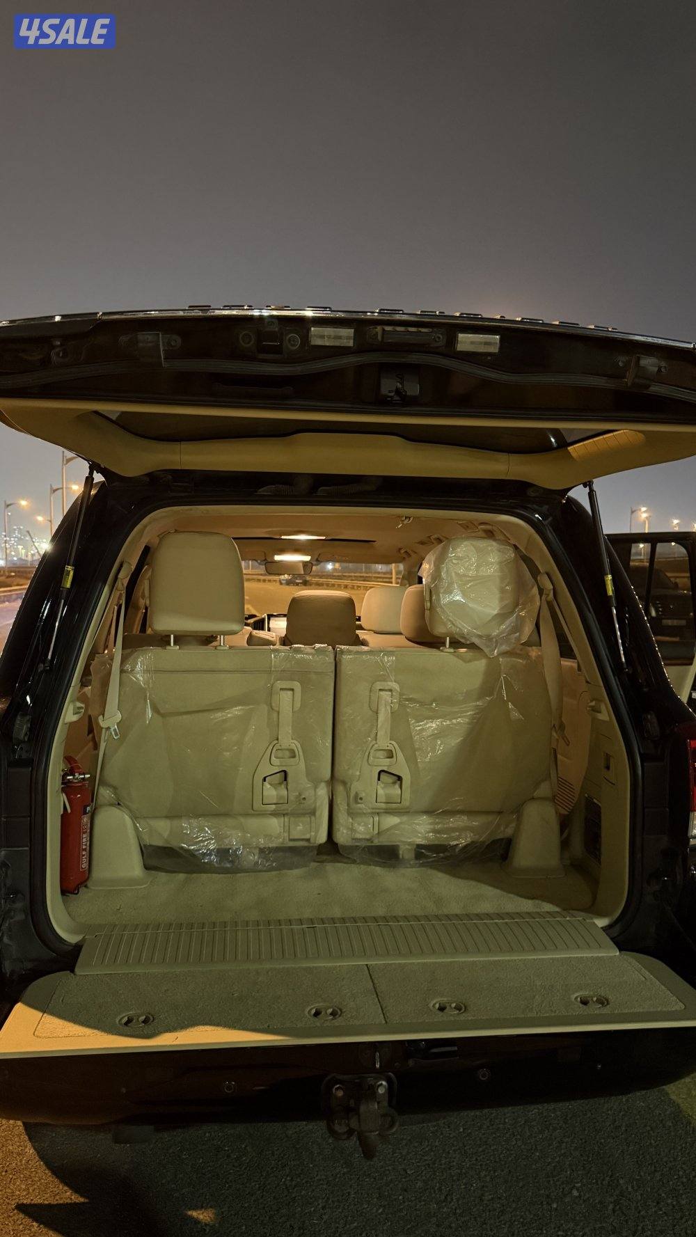 للبيع لاند كروزر V8 GXRصبغ الوكاله شرط الفحص4