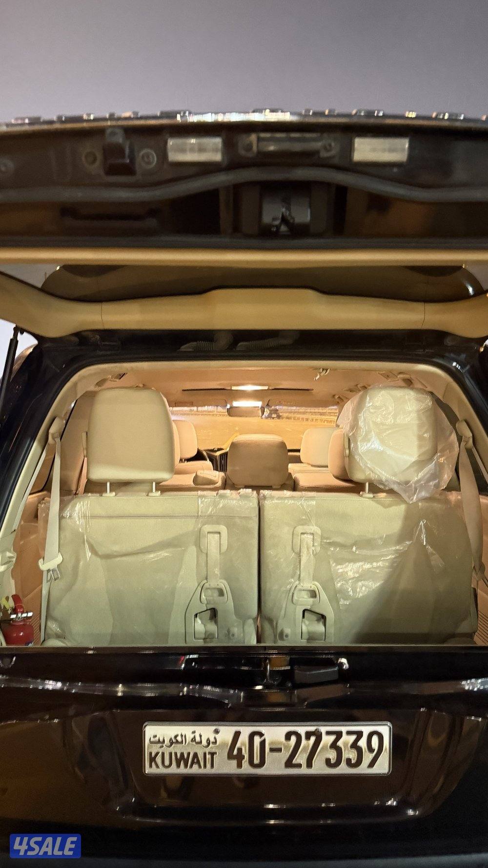 للبيع لاند كروزر V8 GXRصبغ الوكاله شرط الفحص8