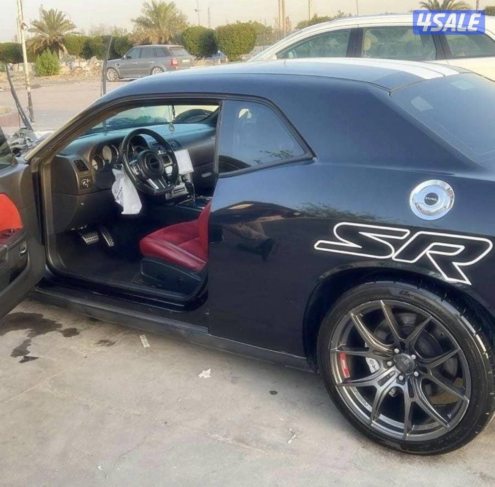 Dodge challenger SRT3