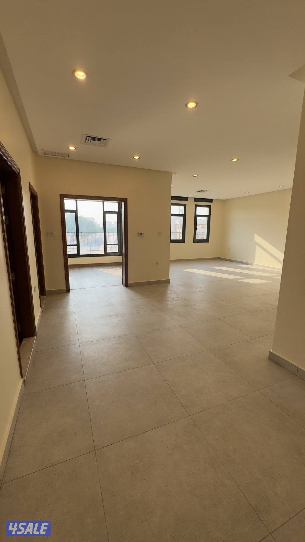 للايجار دور 5 غرف في السلام0