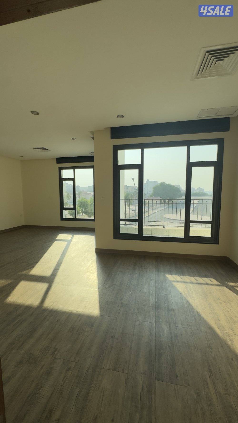 للايجار دور 5 غرف في السلام1