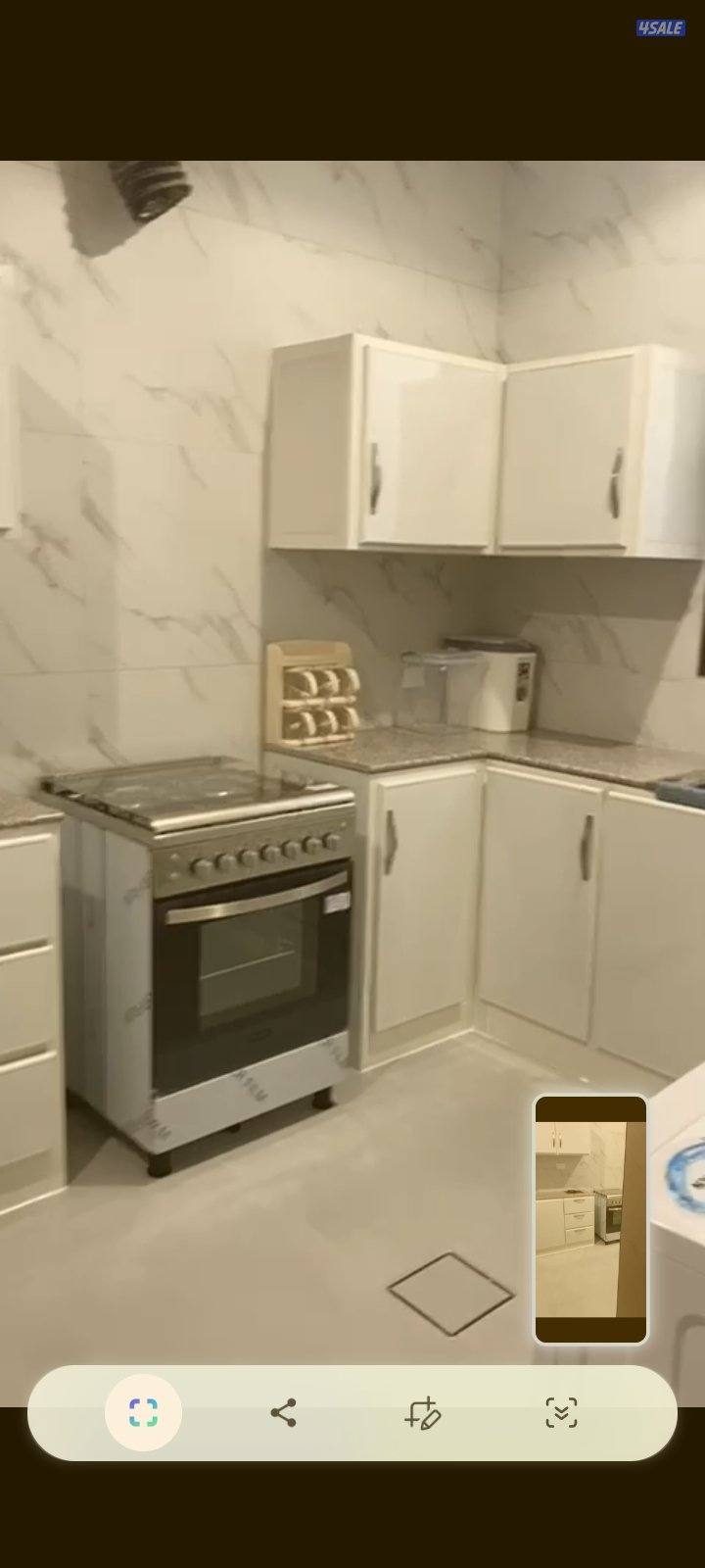 للايجار شقه غرب عبدالله مبارك ق٧12