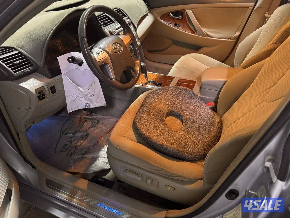 للبيع كامري GLX موديل 2010 فل اوبشن ماعدا الفتحة ، عدادها 283 الف5