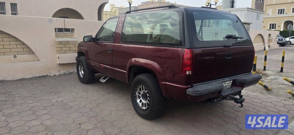 يوكن باب واحد1