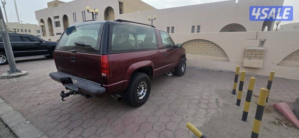 يوكن باب واحد3