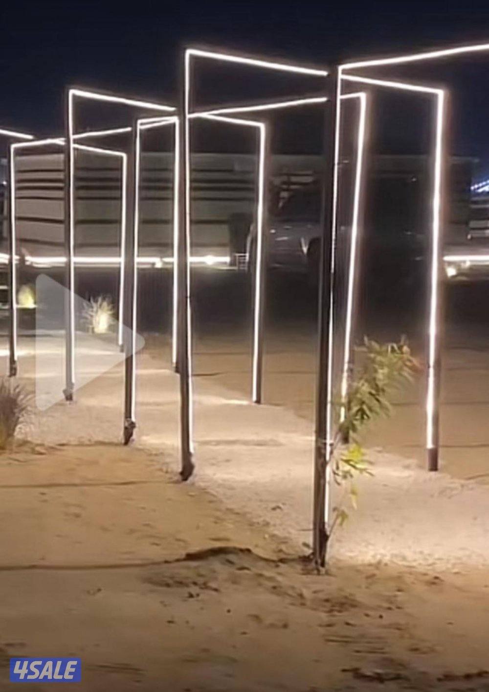 ستاندات حطب وجمل مضيء وجميع الحداده2