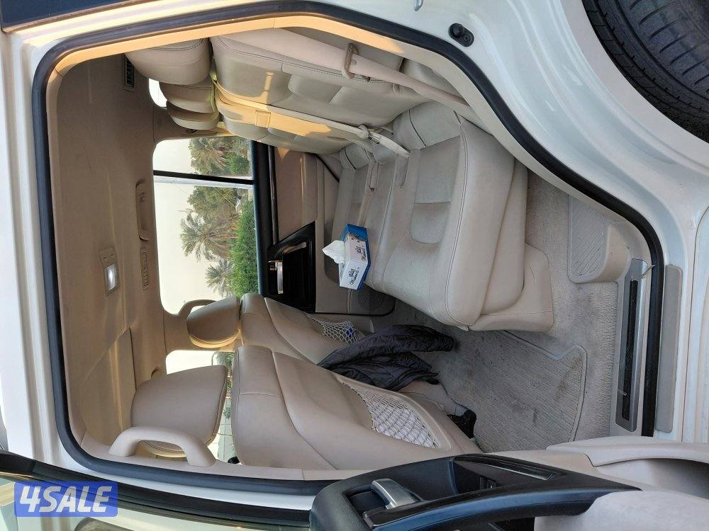 للبيع لاندكروزر GxR موديل 20203