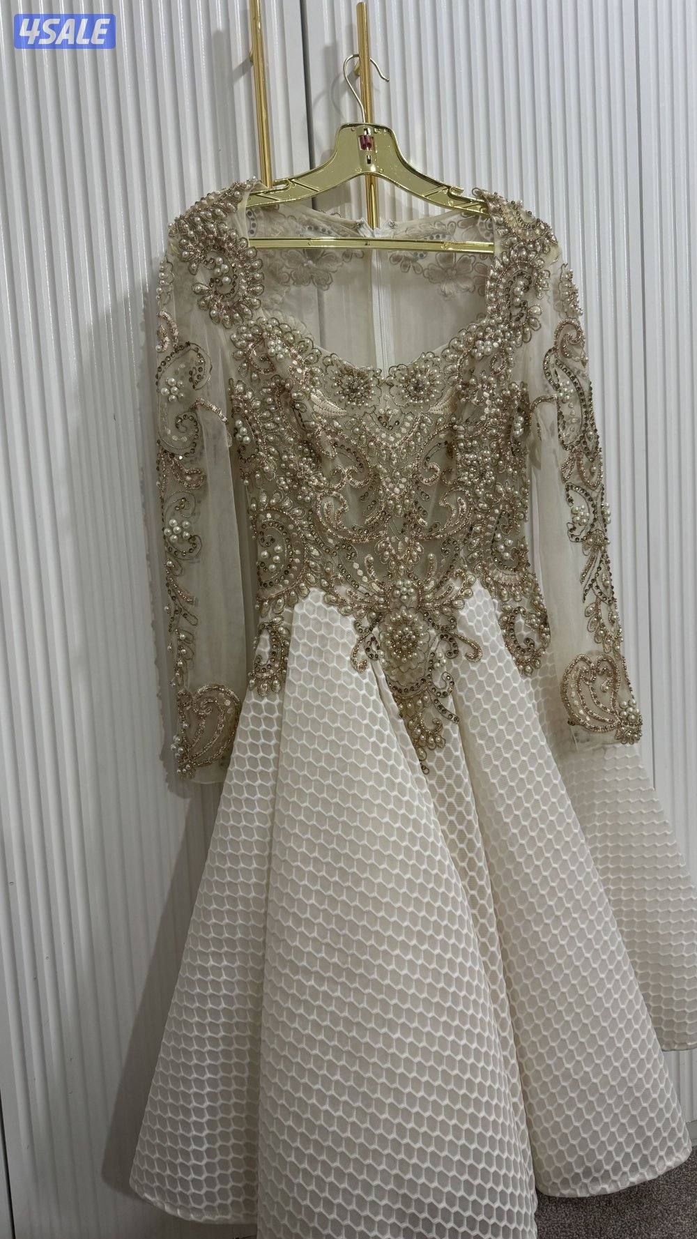 للبيع فستان سهرة فاخر حاله ممتازه جدا5